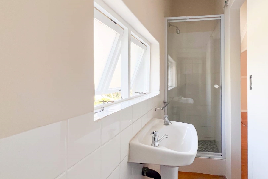 To Let 3 Bedroom Property for Rent in Penzance Estate Western Cape